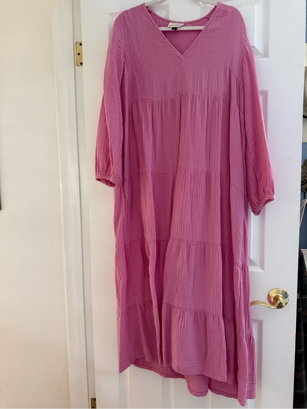 Universal Thread Target Pink V-Neck Tiered Cotton Gauze Dress